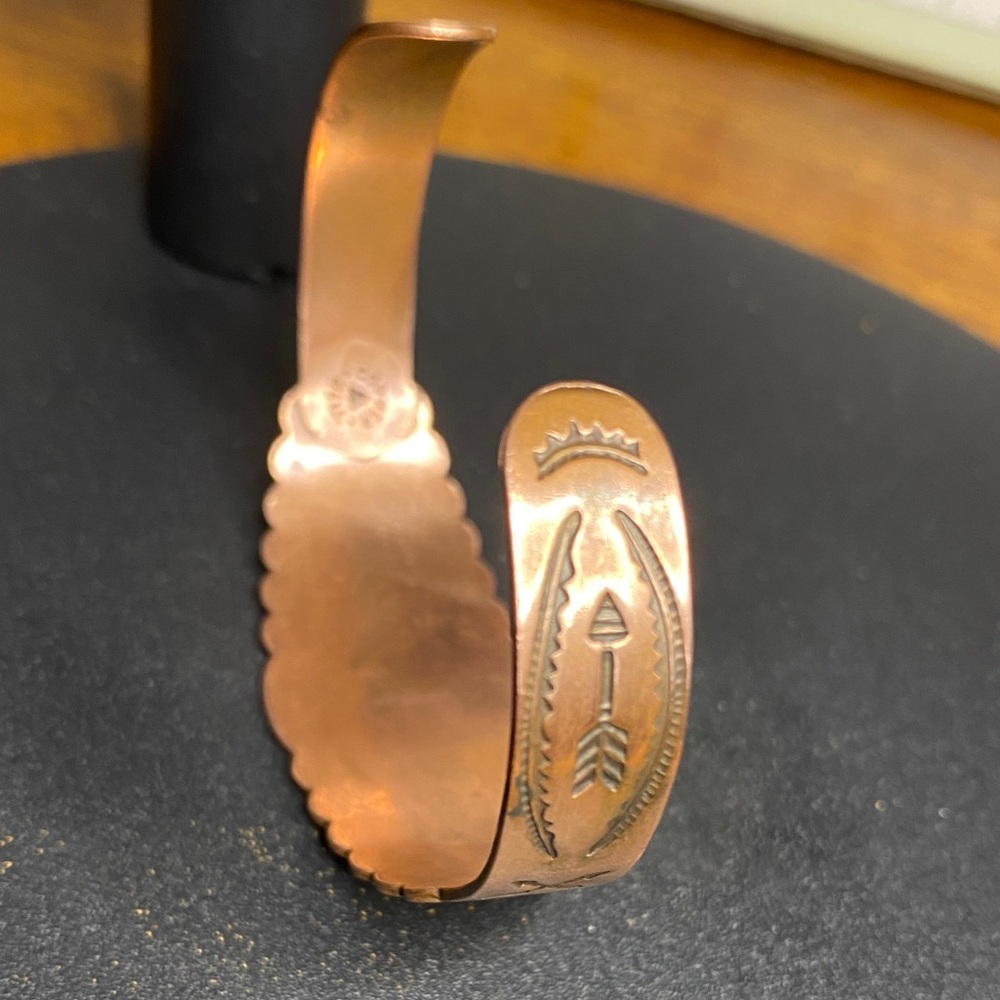 Vintage Bell Copper Cuff Bracelet - Picture 5 of 7